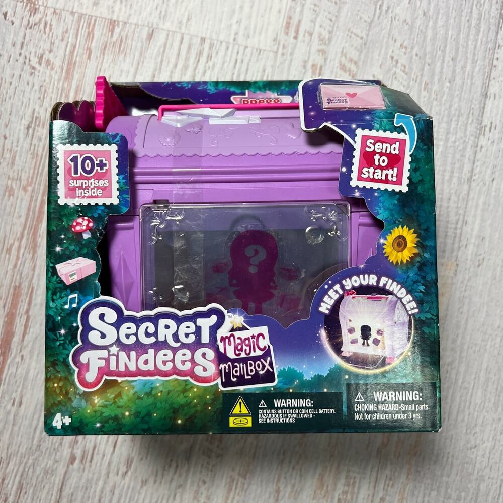 Secret Findees Magic Mailbox Surprise Set Zoee Hailee Mini World NEW
